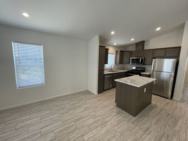 2401 W Southern Ave Tempe, AZ 85282 photo 5
