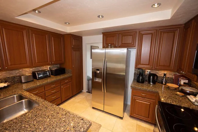 6050 Henderson Dr La Mesa, CA 91942