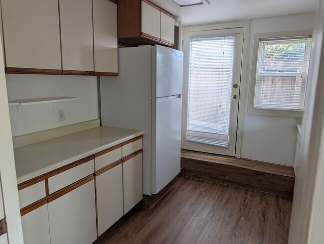 214 Kentucky St Vallejo, CA 94590 photo 5