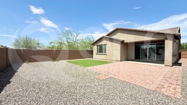 9345 W Heatherbrae Dr Phoenix, AZ 85037 photo 4