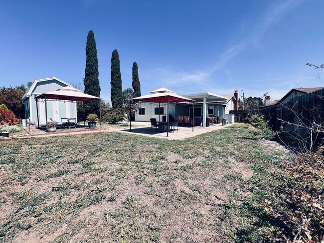 7513 Aegean Ct San Diego, CA 92126 photo 3