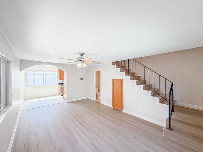 5075 Narragansett Ave San Diego, CA 92107 photo 4