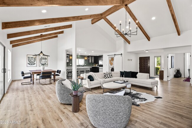 7388 E Laredo Ln photo 2