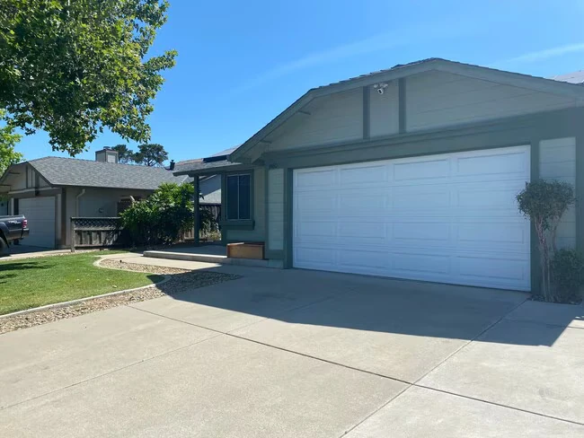 1460 Gamay Cir Oakley, CA 94561 photo 2