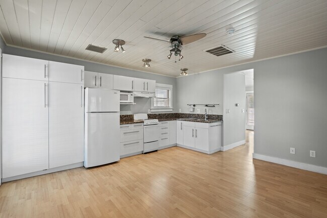 2225 N 9th St Phoenix, AZ 85006 photo 3