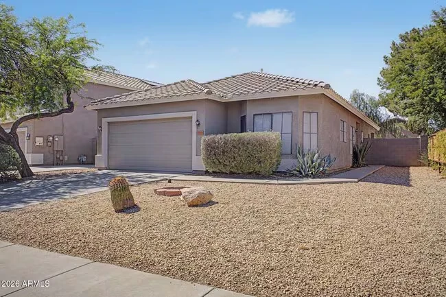 8868 W Laurel Ln Peoria, AZ 85345 photo 3
