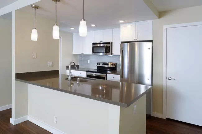 Avalon La Jolla Colony photo 4