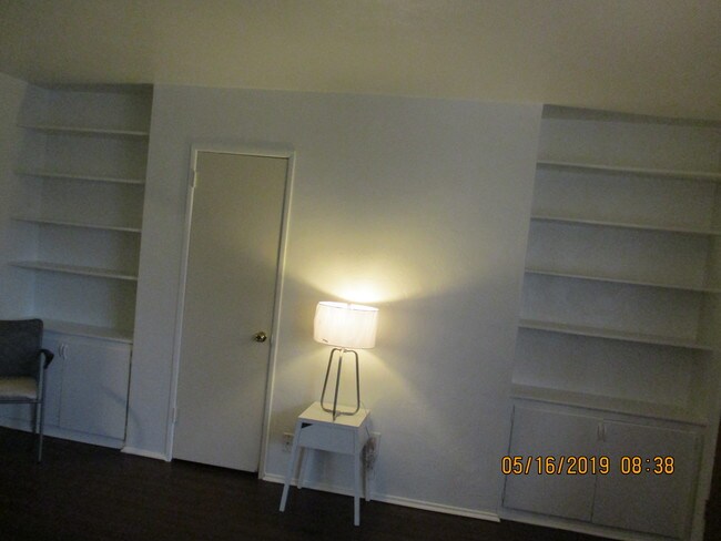 6177 Montezuma Rd San Diego, CA 92115 photo 3