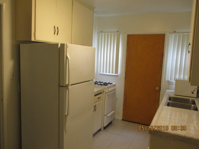 6177 Montezuma Rd San Diego, CA 92115 photo 4