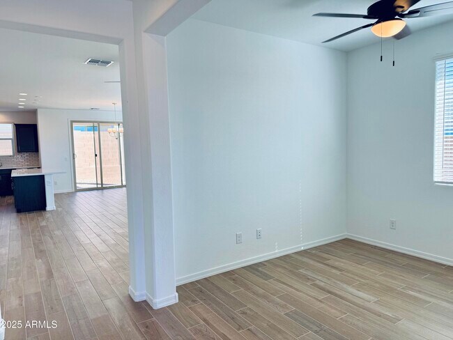 14400 W Calle Lejos Sun City West, AZ 85387 photo 4