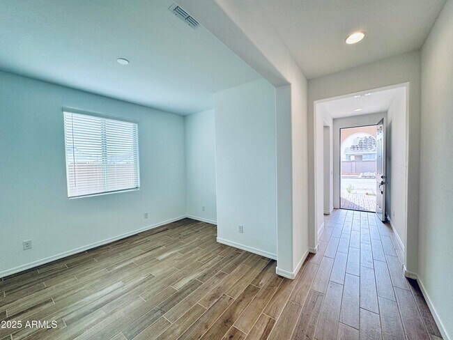 14400 W Calle Lejos Sun City West, AZ 85387 photo 3