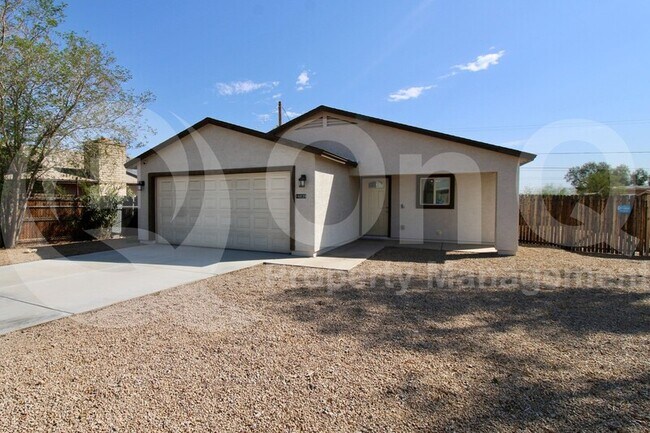 16039 N Factory St Surprise, AZ 85378 photo 2