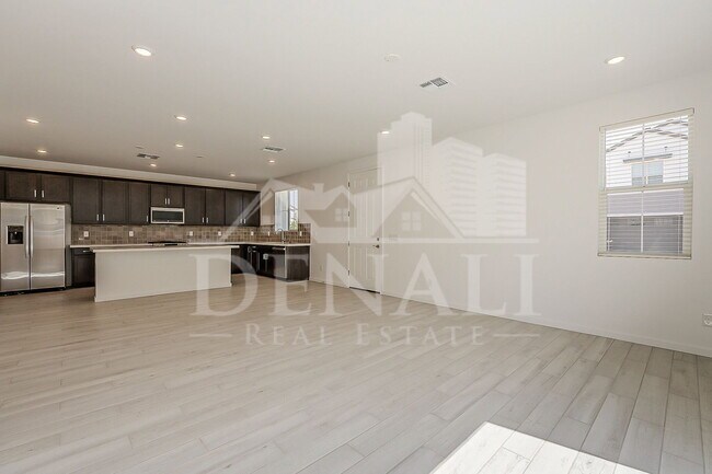 2434 W Rowel Rd Phoenix, AZ 85085 photo 5