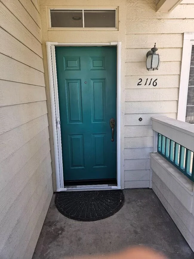 2113 Hastings Shore Lane, Redwood City, CA 94065 photo 3
