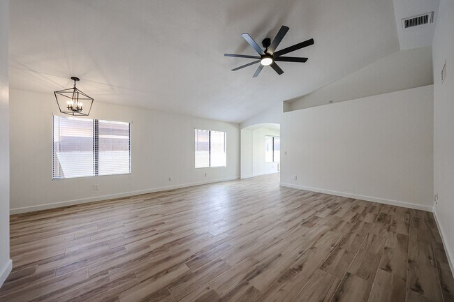 5758 W Commonwealth Pl Chandler, AZ 85226 photo 5