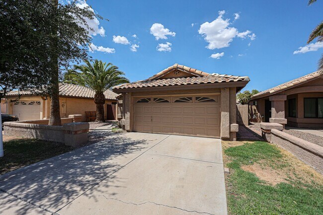 5758 W Commonwealth Pl Chandler, AZ 85226 photo 2