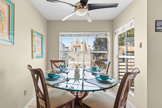 4011 Lamont St San Diego, CA 92109 photo 3