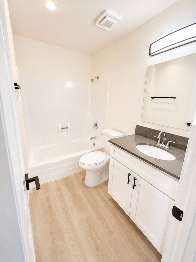 2330 Grove Ave San Diego, CA 92154 photo 5