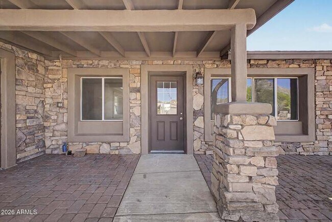 2601 E Dahlia Dr Phoenix, AZ 85032 photo 3