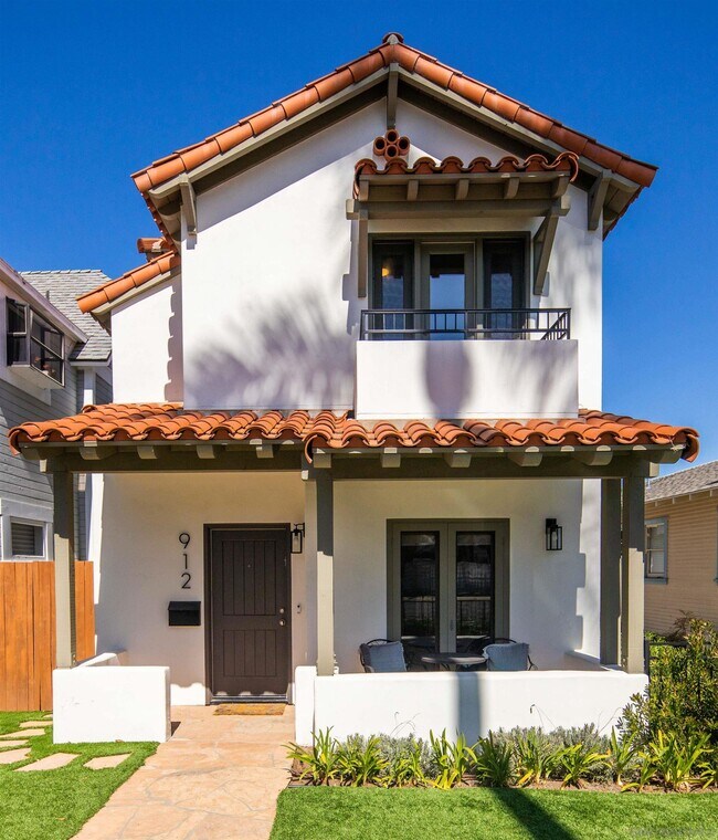912 H Ave Coronado, CA 92118 photo 2