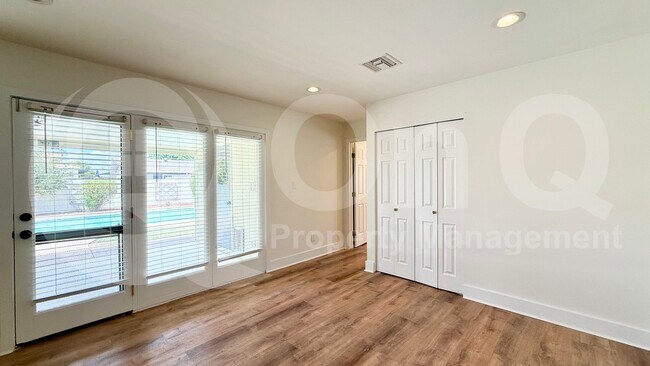 2436 E Fairmont Dr Tempe, AZ 85282 photo 5