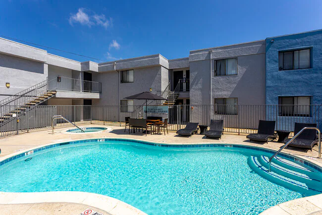 Bridgeview Apartments