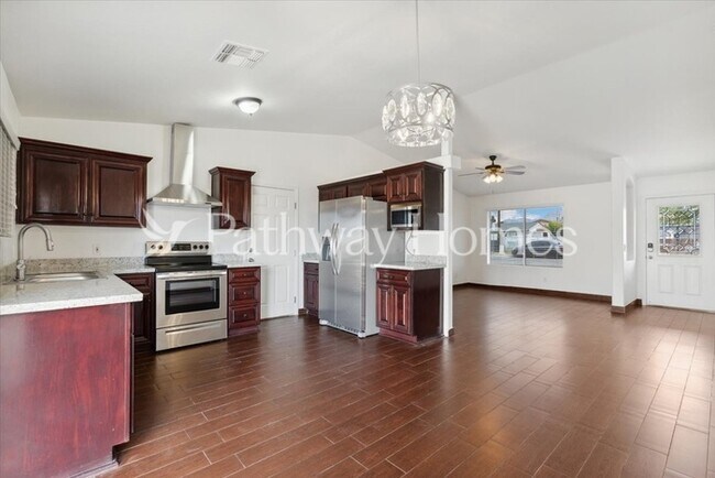 774 S Ocotillo Dr Apache Junction, AZ 85120 photo 5