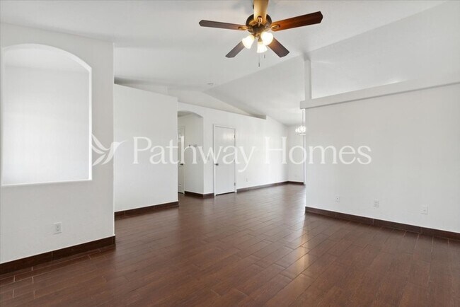 774 S Ocotillo Dr Apache Junction, AZ 85120 photo 4