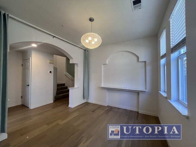313 Village Cir Santa Cruz, CA 95060 photo 5