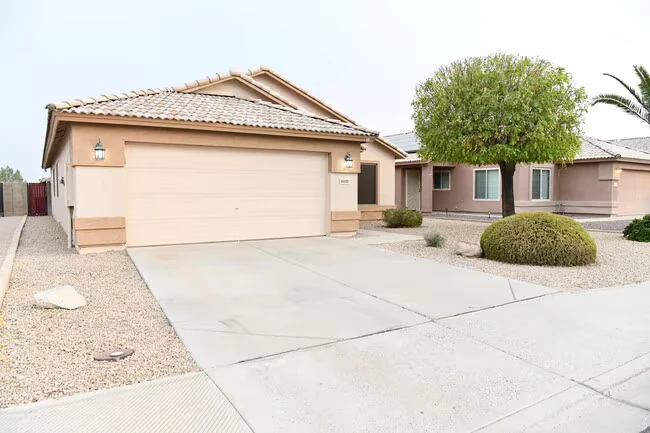 14015 W Cornerstone Trl Surprise, AZ 85374 photo 3