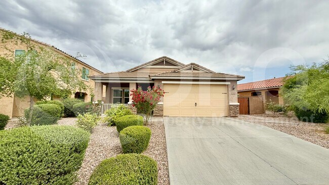 2432 E Brigadier Dr Gilbert, AZ 85298 photo 2