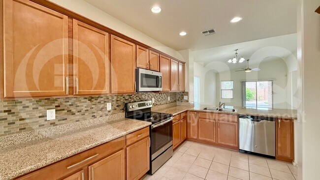 2432 E Brigadier Dr Gilbert, AZ 85298 photo 3