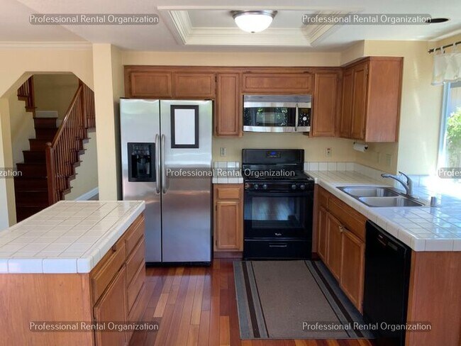 518 Quaking Aspen Ln Windsor, CA 95492 photo 4