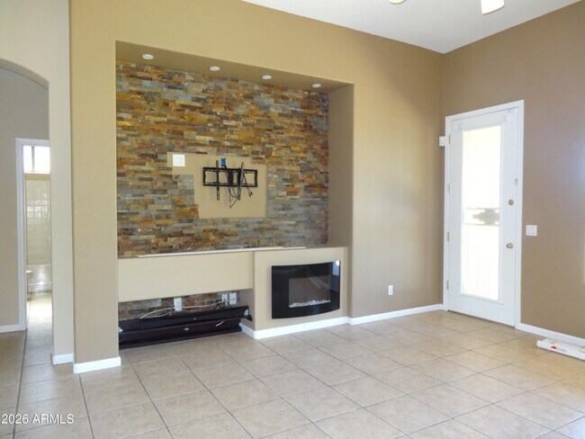 1350 E Indigo Dr photo 5