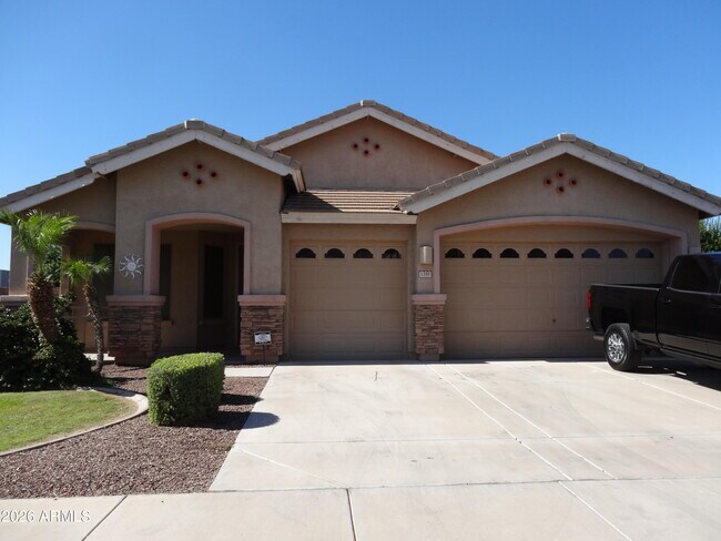1350 E Indigo Dr photo 2