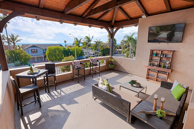 5194 Carlsbad Blvd Carlsbad, CA 92008