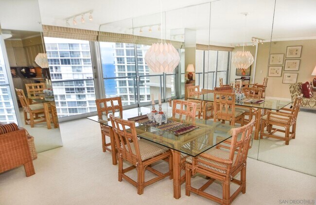 1750 Avenida del Mundo Coronado, CA 92118 photo 5
