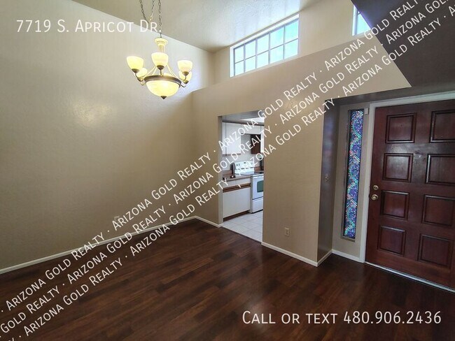 7719 S Apricot Dr Tempe, AZ 85284 photo 5