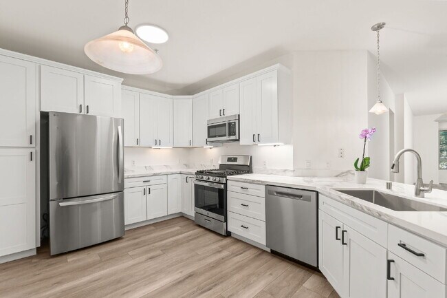 1465 C St San Diego, CA 92101 photo 3