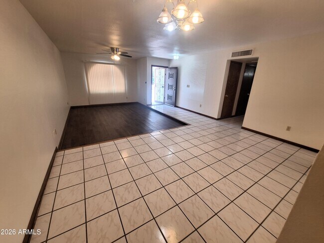 4142 W Sunnyside Ave Phoenix, AZ 85029 photo 5