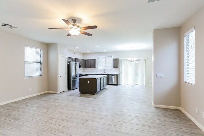 9380 W Williams St Tolleson, AZ 85353 photo 5