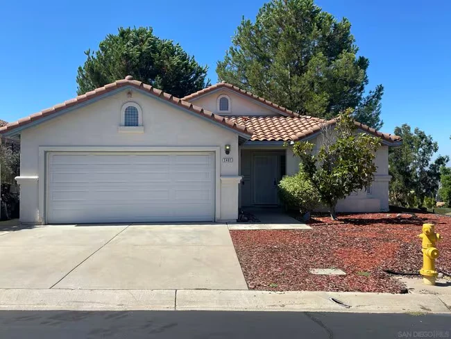 2401 Columbine Rd Alpine, CA 91901