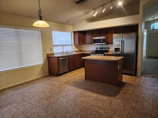 MARICOPA RENTAL IN RANCHO EL DORADO! photo 4