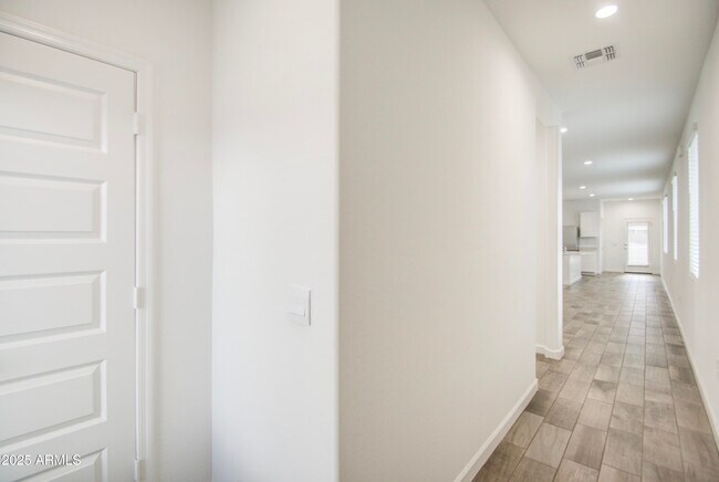 1749 W Stealth Ave Apache Junction, AZ 85120 photo 5