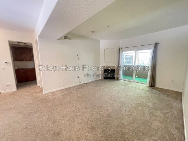 7671 Mission Gorge Rd San Diego, CA 92120 photo 2