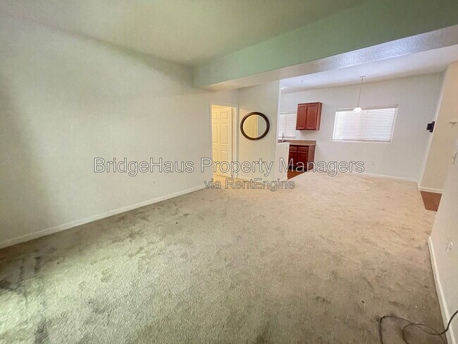 7671 Mission Gorge Rd San Diego, CA 92120 photo 5