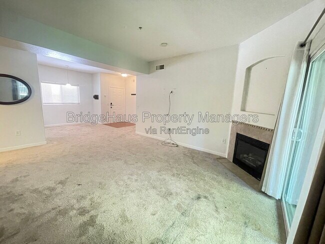 7671 Mission Gorge Rd San Diego, CA 92120 photo 4