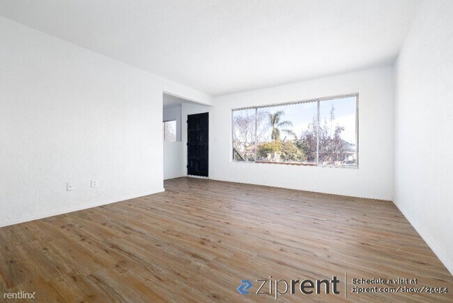 2085 Franklin Ave San Diego, CA 92113 photo 2