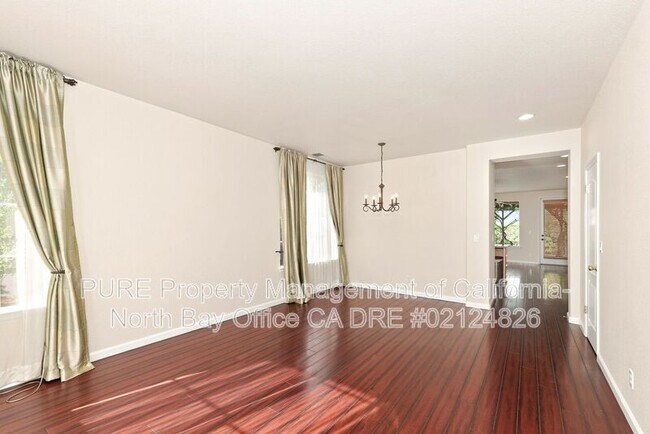 1339 Funston Dr photo 4