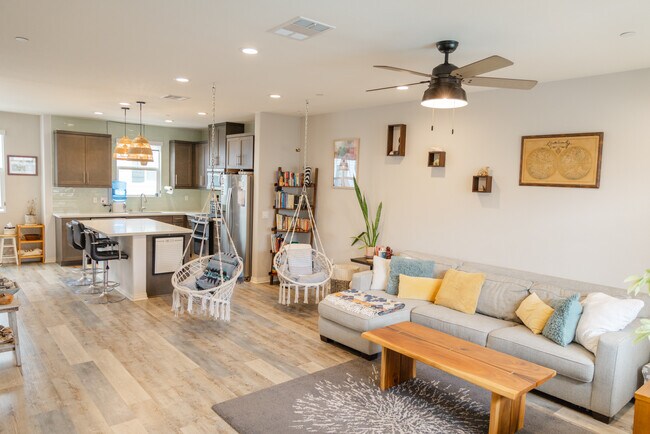 505 Lark Wy Imperial Beach, CA 91932